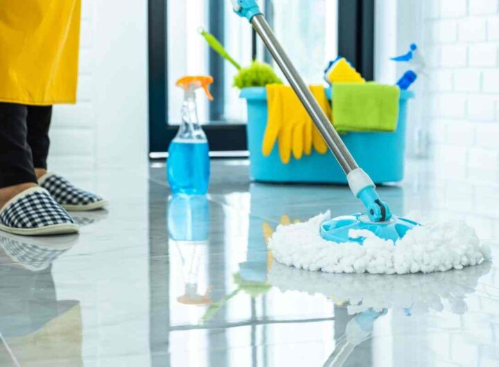 pulire gli angoli nascosti di casa con gli strumenti giusti