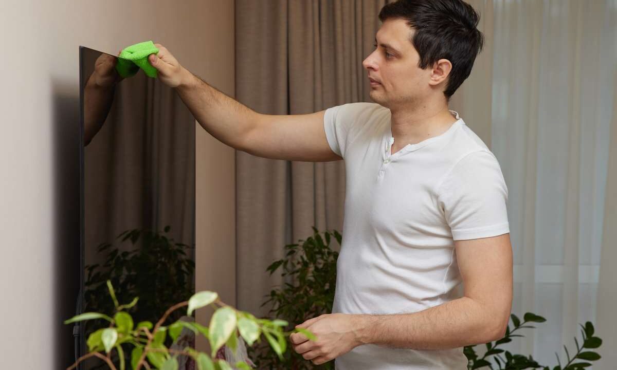 schermo tv come pulire